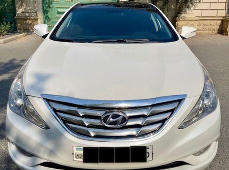 Hyundai Sonata 2012