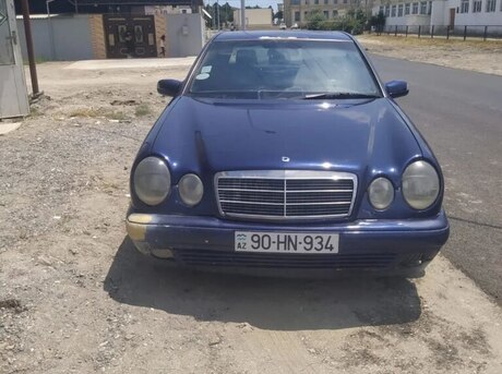 Mercedes E 220 d 1999