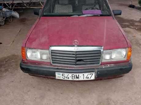 Mercedes 190 1990