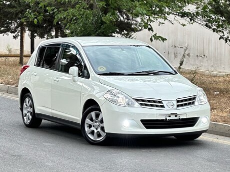 Nissan Tiida 2011