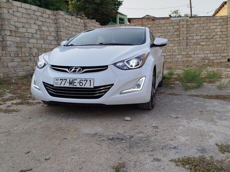 Hyundai Elantra 2015