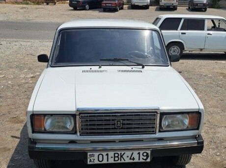 LADA (VAZ) 2107