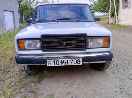 LADA (VAZ) 2107