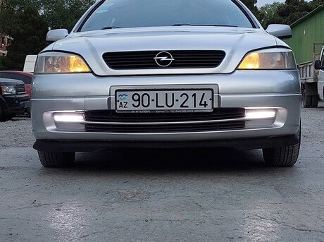 Opel Astra 1998