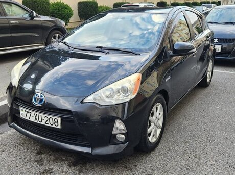 Toyota Prius C 2013