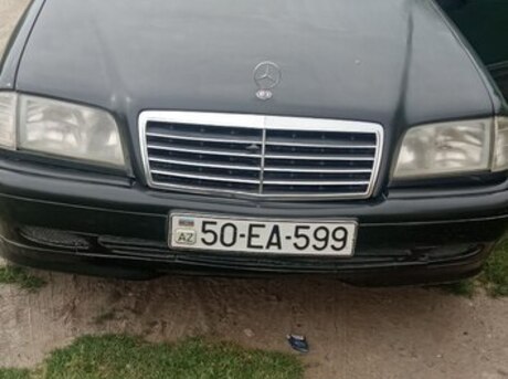 Mercedes C 180