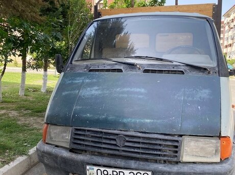 GAZ 330200 1998