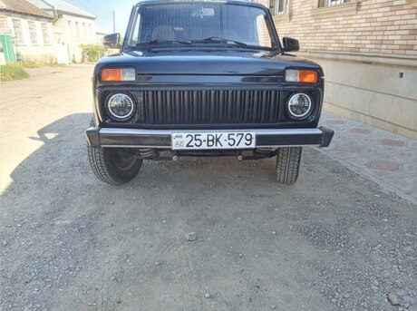 LADA (VAZ) Niva 1990