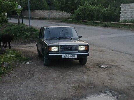 LADA (VAZ) 2107 2010