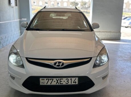 Hyundai i30 2010