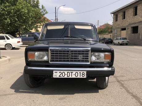 LADA (VAZ) 2107