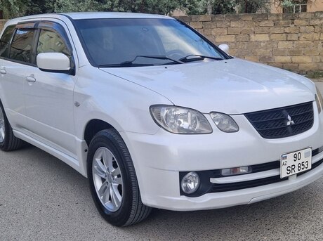 Mitsubishi Airtrek 2004