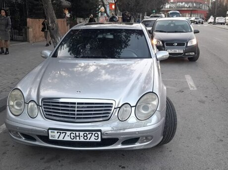 Mercedes E 220 d