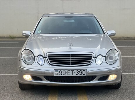 Mercedes E 270