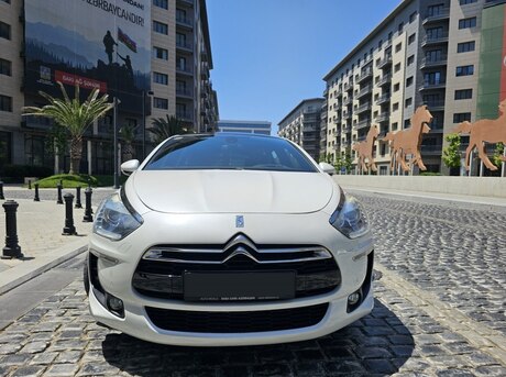 Citroen DS5