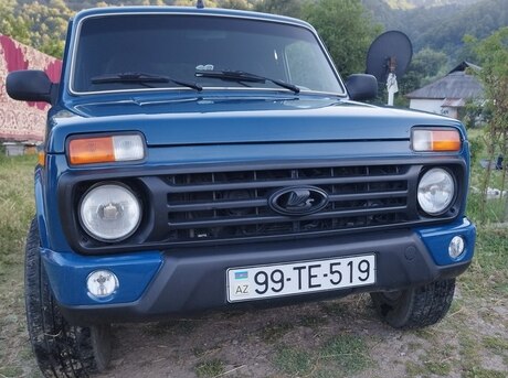 LADA (VAZ) Niva