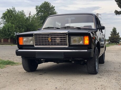 LADA (VAZ) 2107