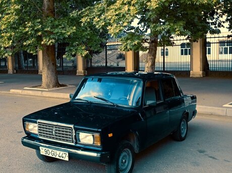 LADA (VAZ) 2107