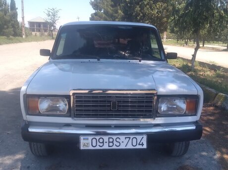 LADA (VAZ) 2107