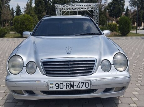 Mercedes E 270