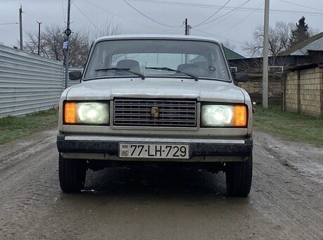 LADA (VAZ) 2107