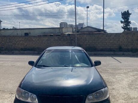 Nissan Sunny 2005