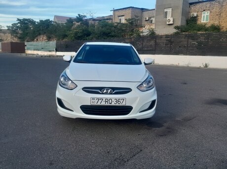 Hyundai Accent 2012