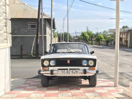 LADA (VAZ) 2106