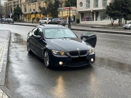 BMW 325