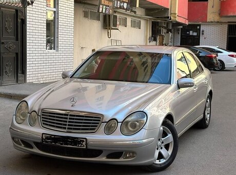 Mercedes E 270