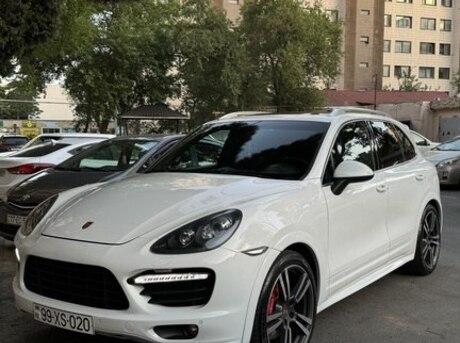 Porsche Cayenne 2013