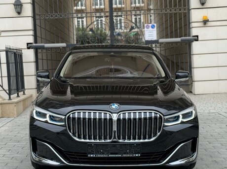 BMW 740