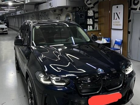 BMW  2024