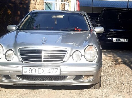 Mercedes E 270