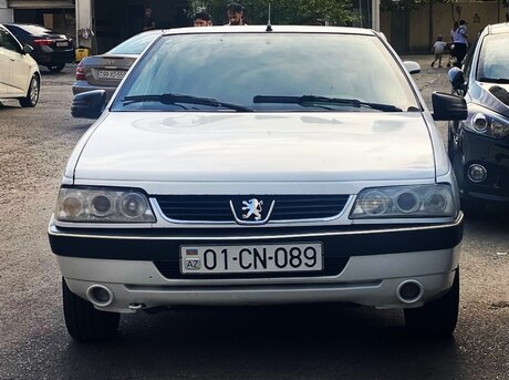 Peugeot 405