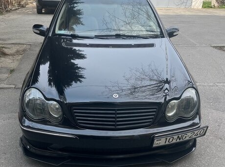 Mercedes C 240