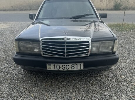 Mercedes A 190