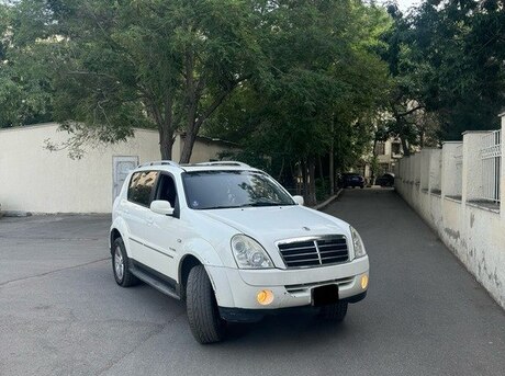 Ssang Yong Rexton