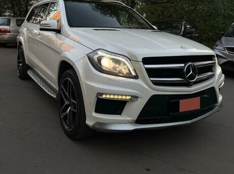 Mercedes GL 500 4MATIC 2014