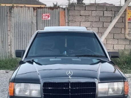 Mercedes 190