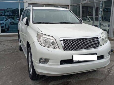 Toyota Land Cruiser Prado 2011