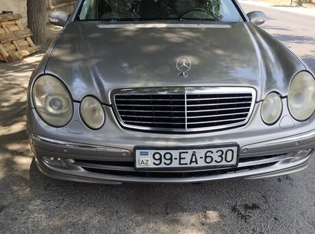 Mercedes E 220 d 2003