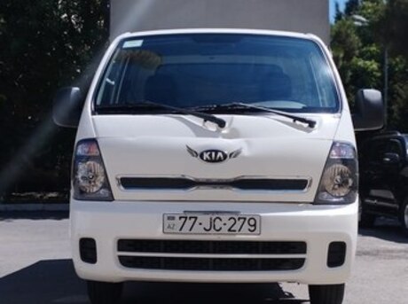 Kia K2700