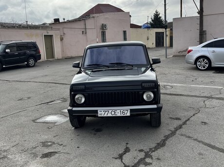 LADA (VAZ) 2131 Niva (4x4)