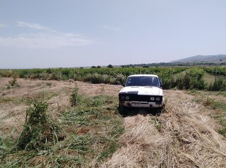 LADA (VAZ) 2106