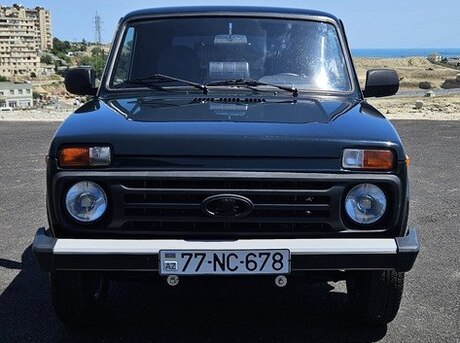 LADA (VAZ) Niva 2013