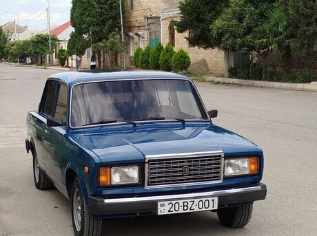 LADA (VAZ) 2107