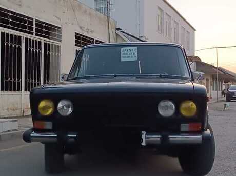 LADA (VAZ) 2106