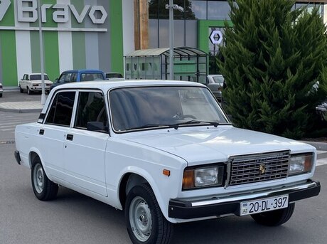 LADA (VAZ) 2107