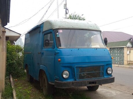 Avia 31 1983